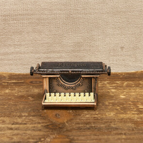 アンティークシャープナー レトロ タイプライター